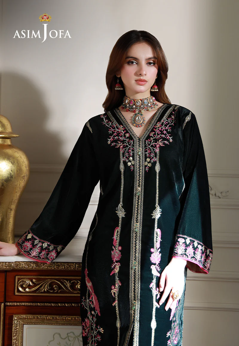 AJVG-05 EMBROIDERED VELVET STITCHED 2PC - Image 3