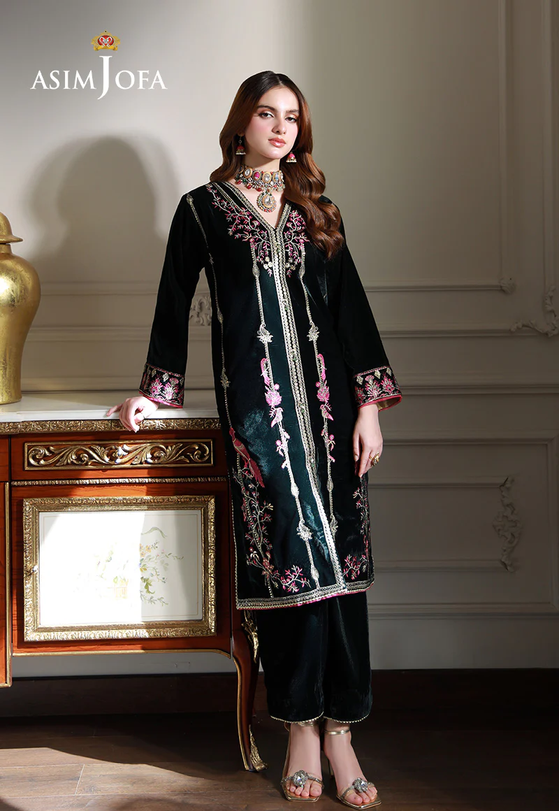 AJVG-05 EMBROIDERED VELVET STITCHED 2PC - Image 6