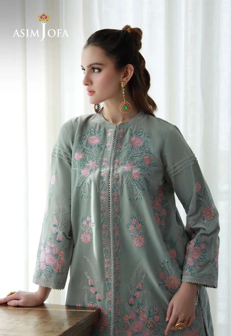 AJVG-07 EMBROIDERED VELVET STITCHED 2PC - Image 5