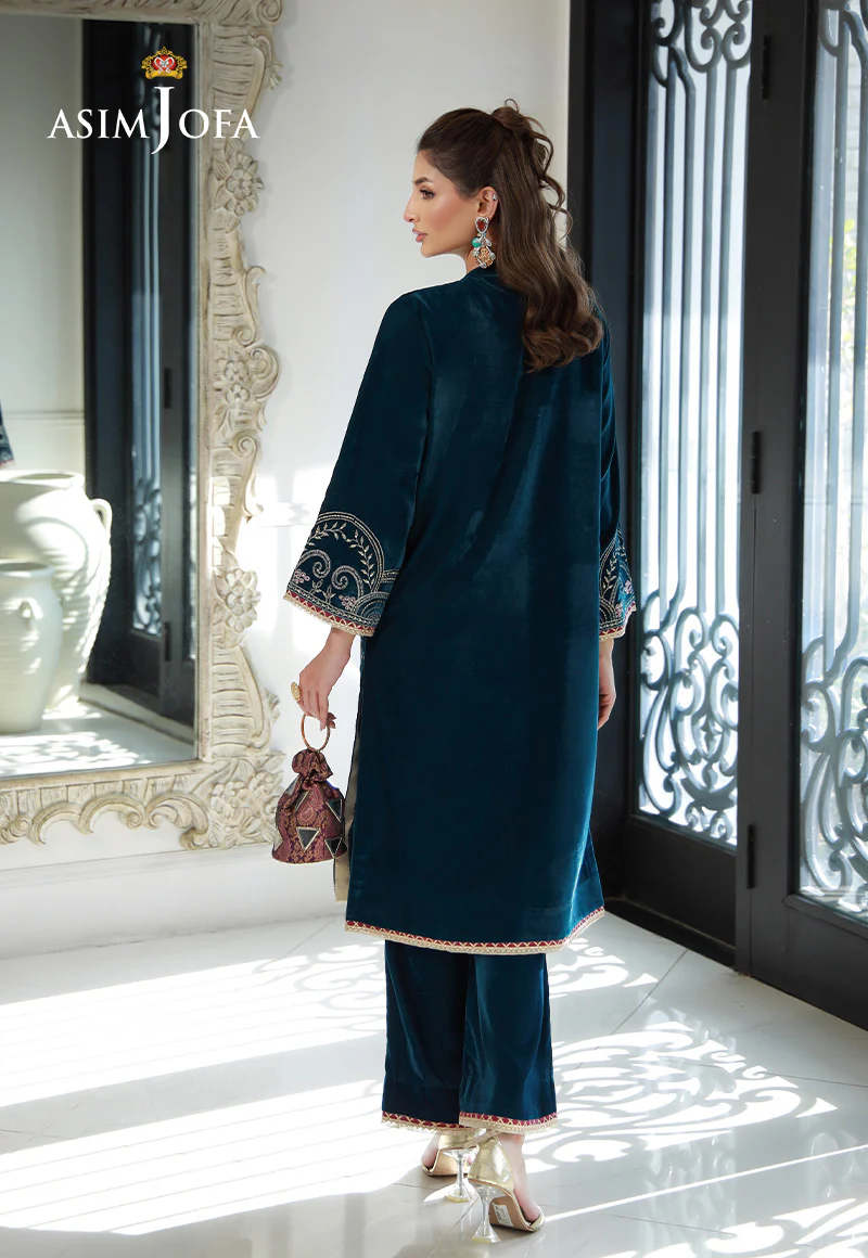 AJVG-09 EMBROIDERED VELVET STITCHED 2PC - Image 2