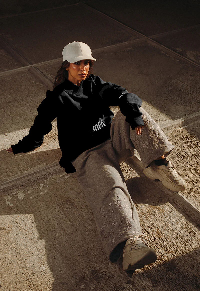 AJWPT-05 UNISEX KANGAROO POCKET SWEATER 1 PC - Image 4